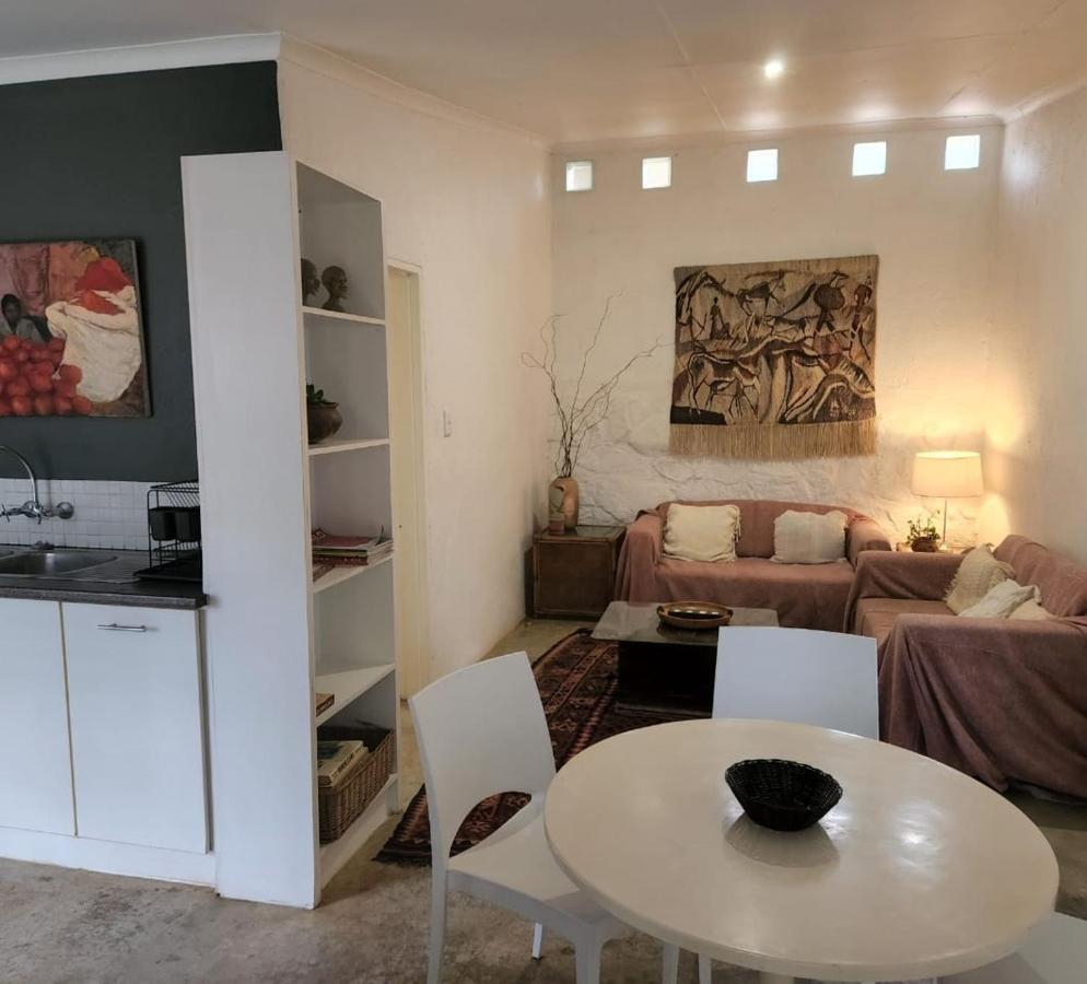 The Bardolino Artists Retreat Guest House Mbombela Екстериор снимка