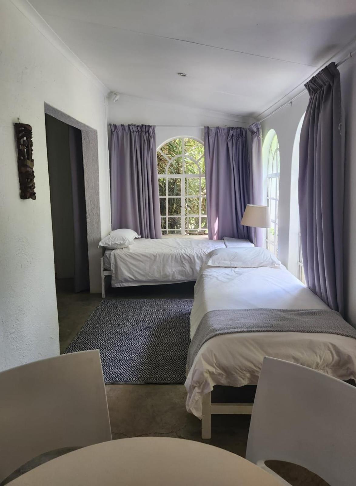 The Bardolino Artists Retreat Guest House Mbombela Стая снимка